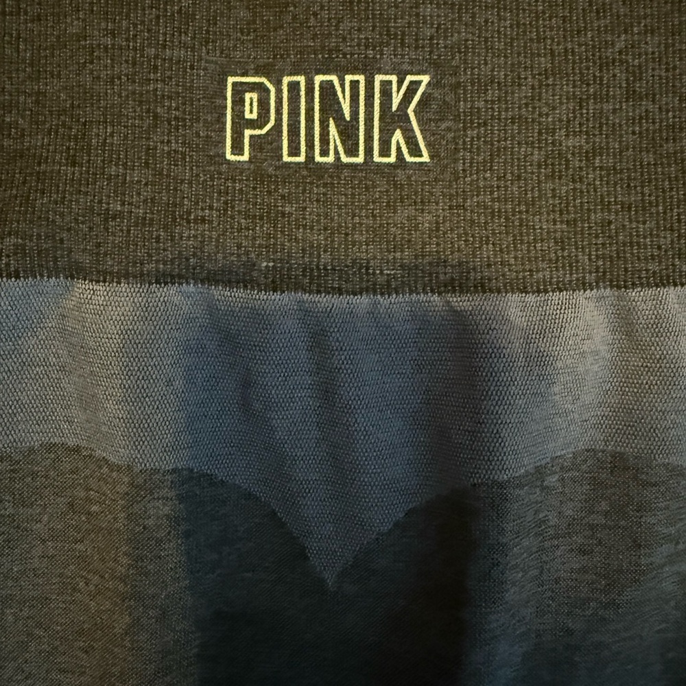 💙 **Victoria’s Secret PINK Seamless High Waist Workout Tights**  Size **Large - Picture 4 of 6